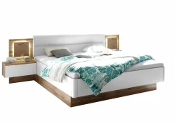 Bett, Capri