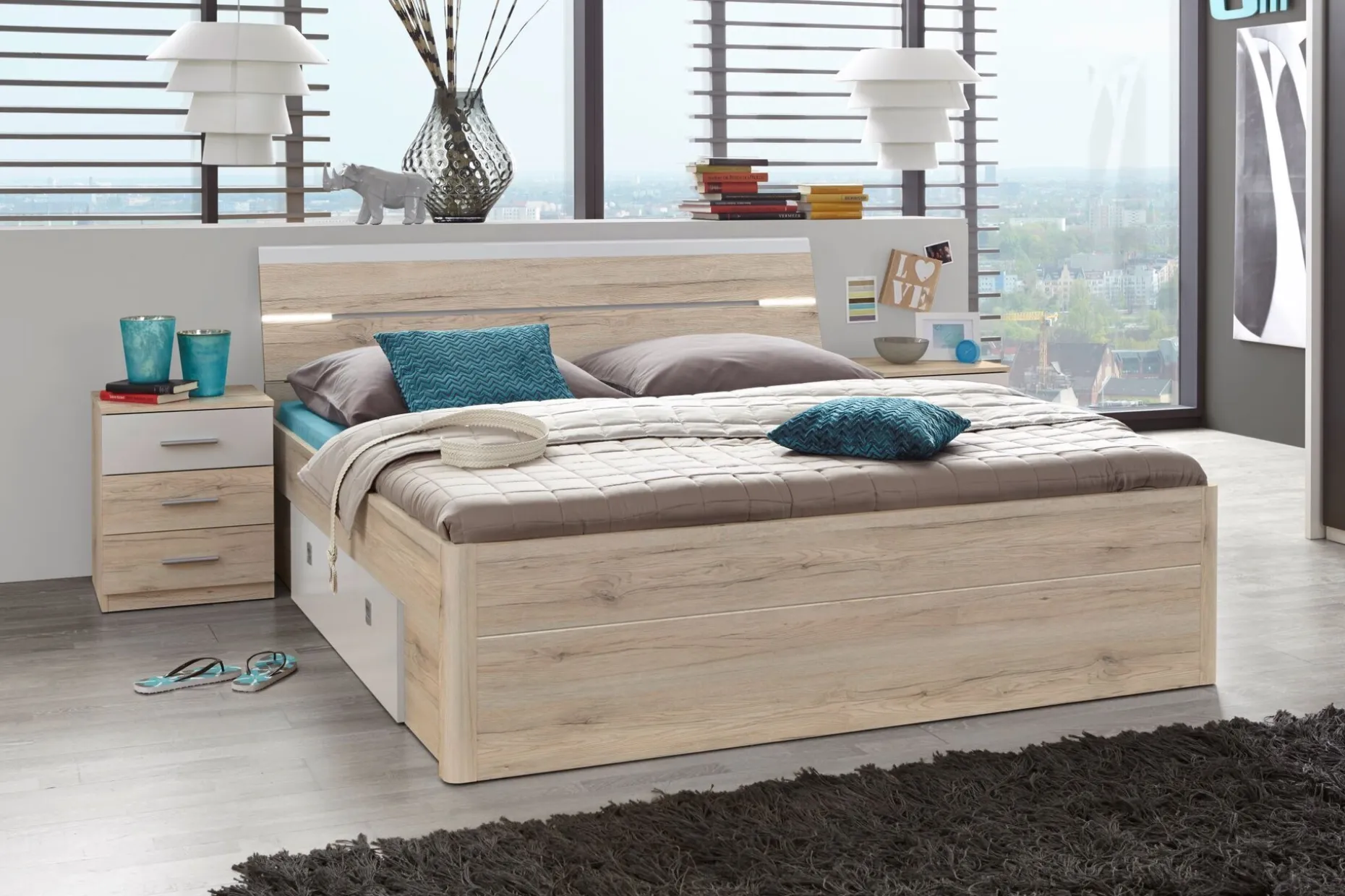 Bett, Mars