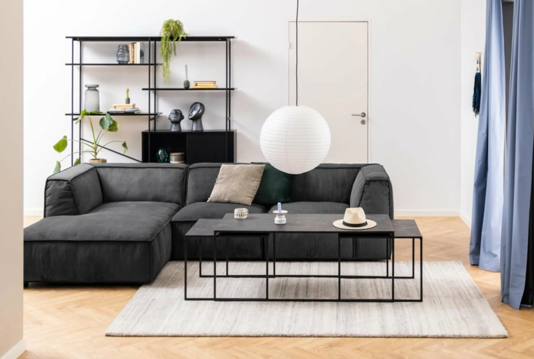 Couchtisch, Infinity