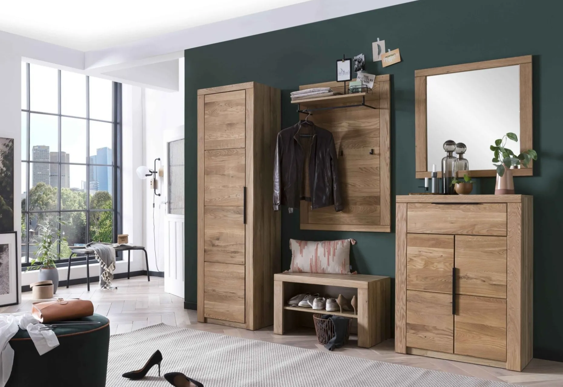 Dielenschrank, Greta