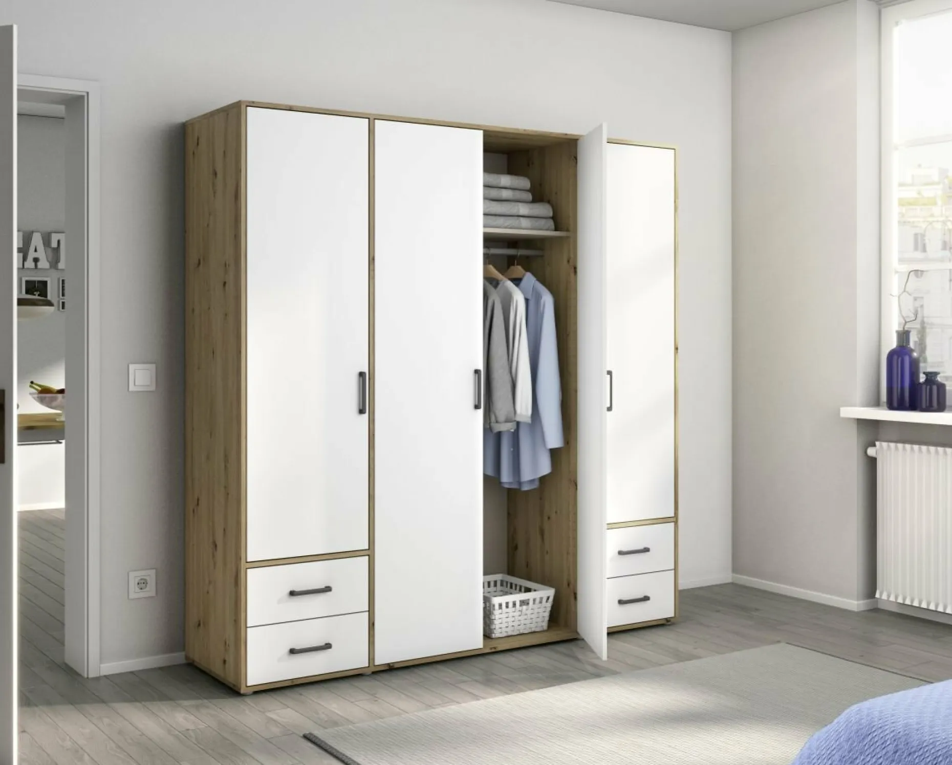 Drehtürenschrank, Voyager