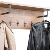 Garderobe, Surat