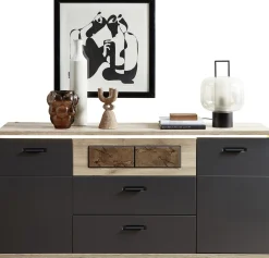 Highboard, Sina