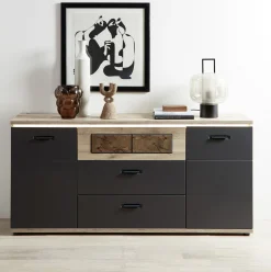 Highboard, Sina