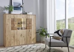 Highboard, Tanum
