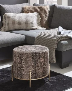 Hocker, 22951