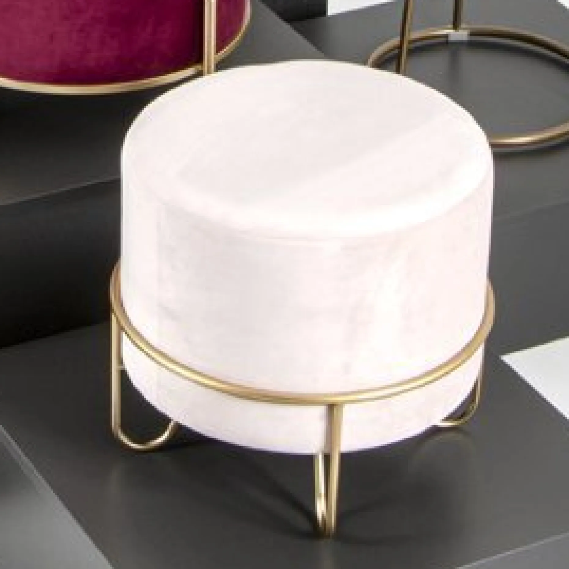 Hocker, 20375