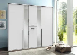 Kleiderschrank, Vanea