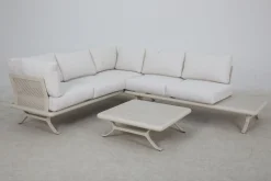 Lounge, Calma