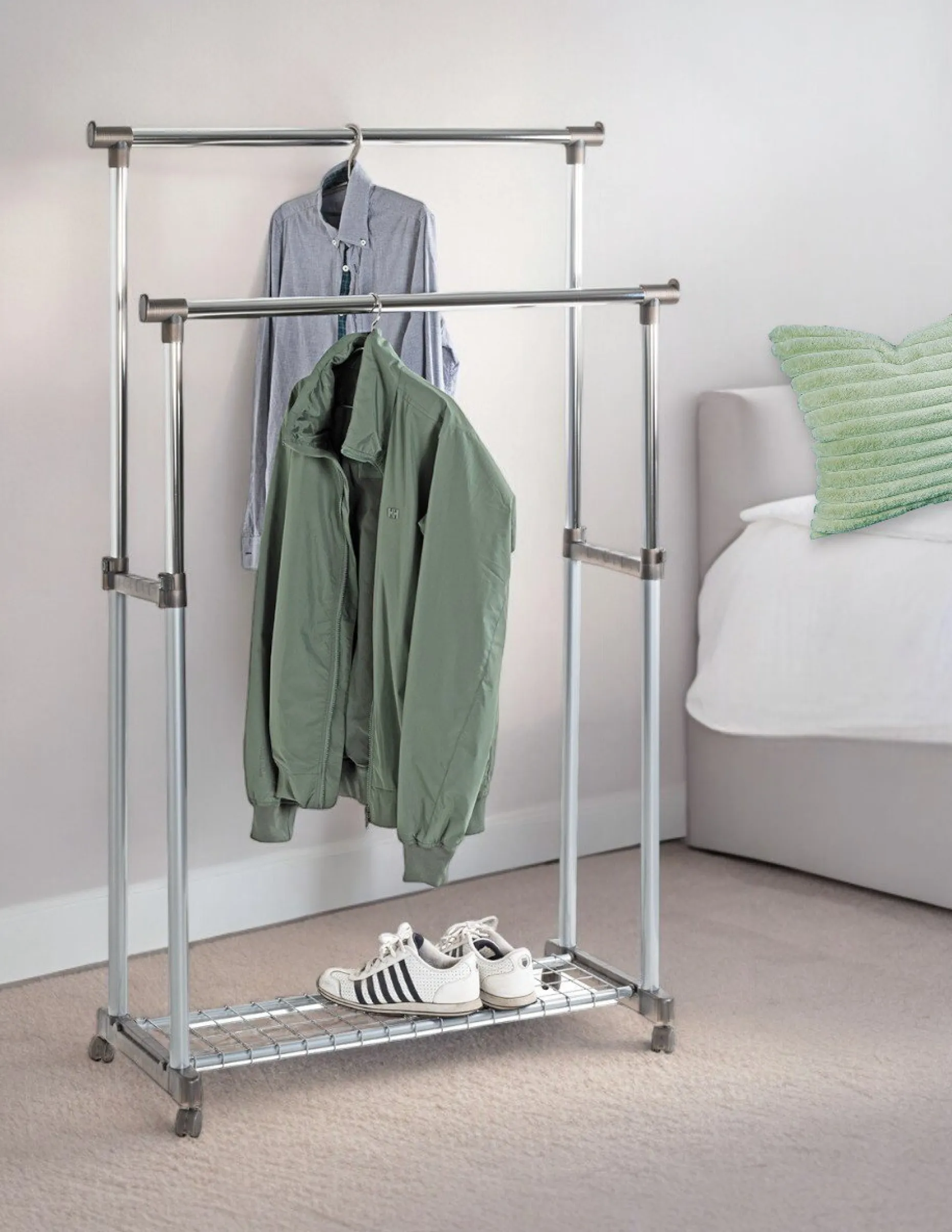 Rollgarderobe, 44832