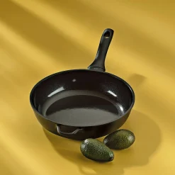 Schmorpfanne, Atura