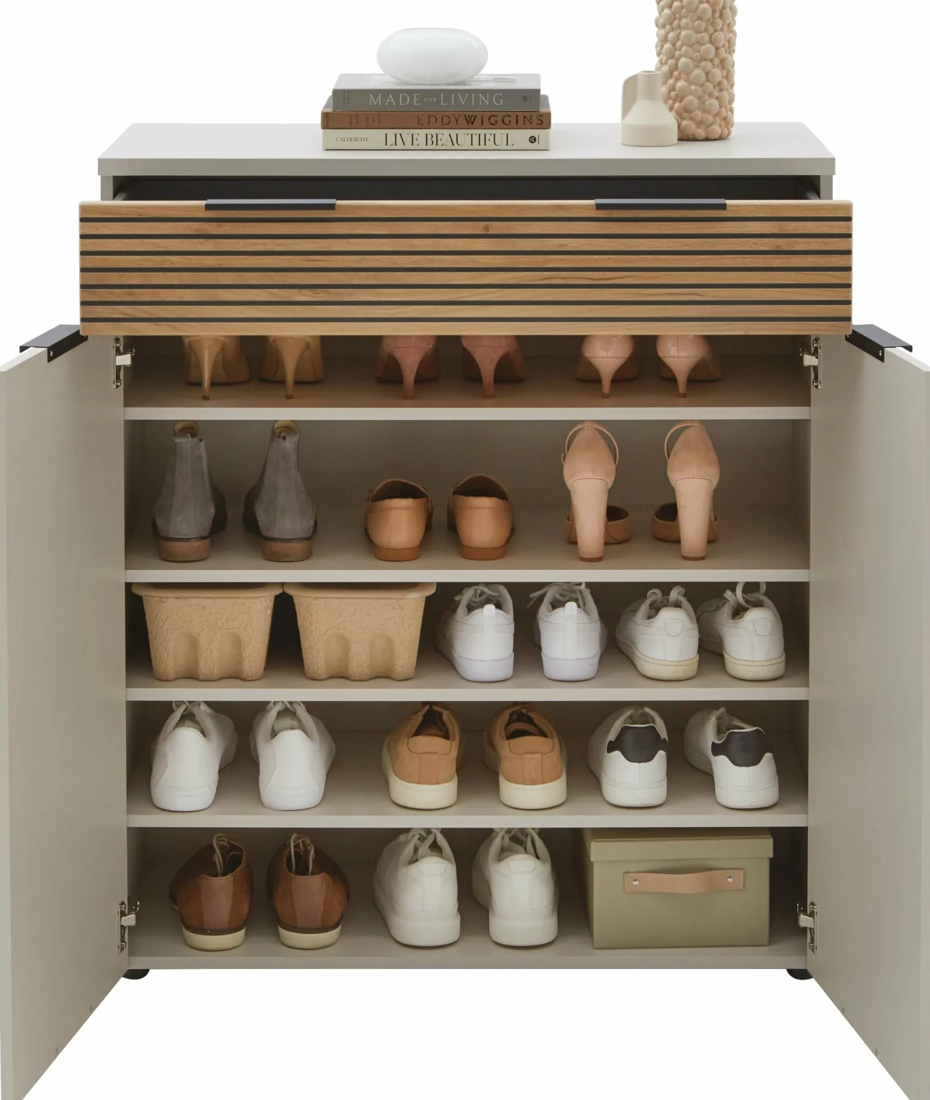 Schuhschrank, Indo