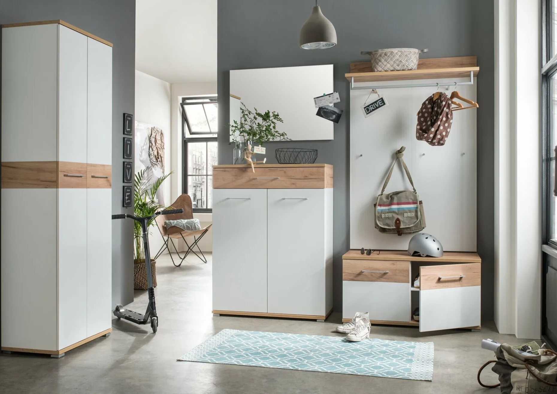 Schuhschrank, Topix