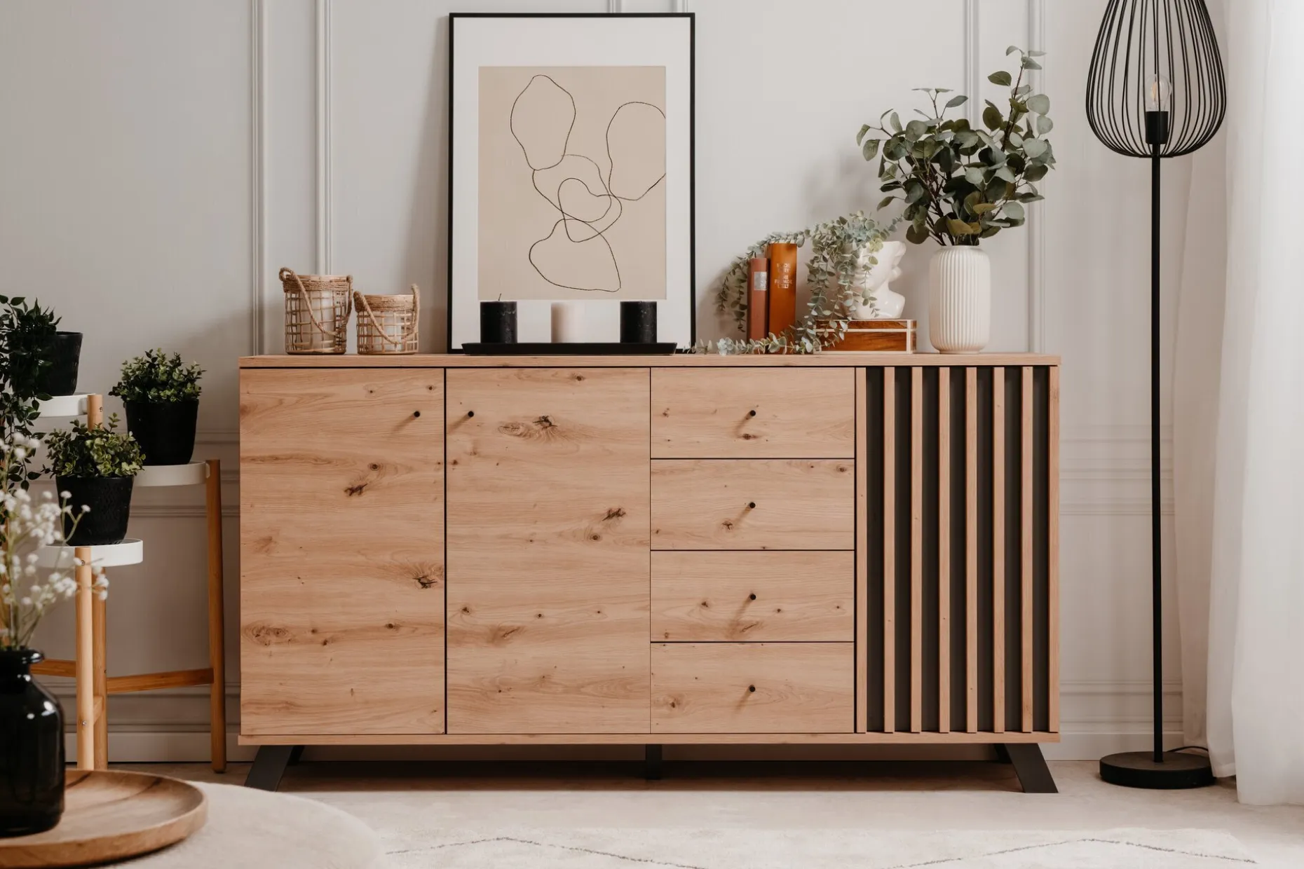 Sideboard, Medan 51C