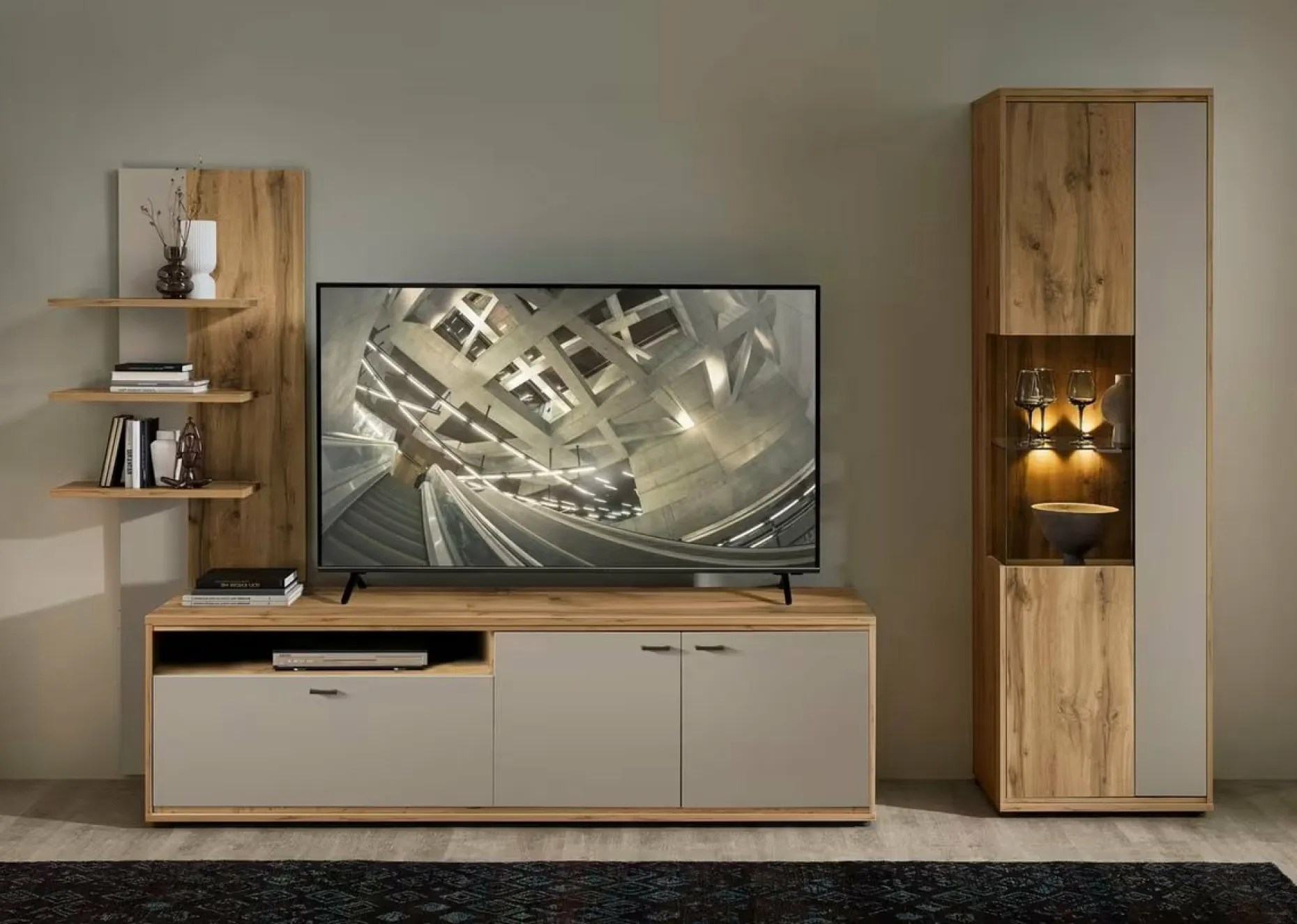 TV-/Wohnlösung, Estoril