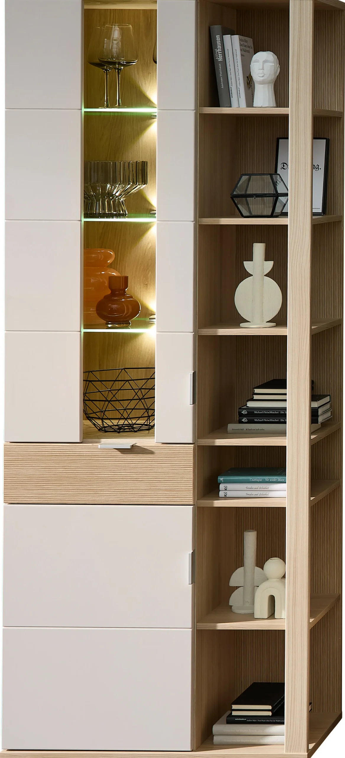 Vitrine, Basel-G