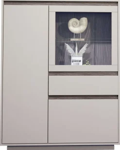 Vitrine, Malibu