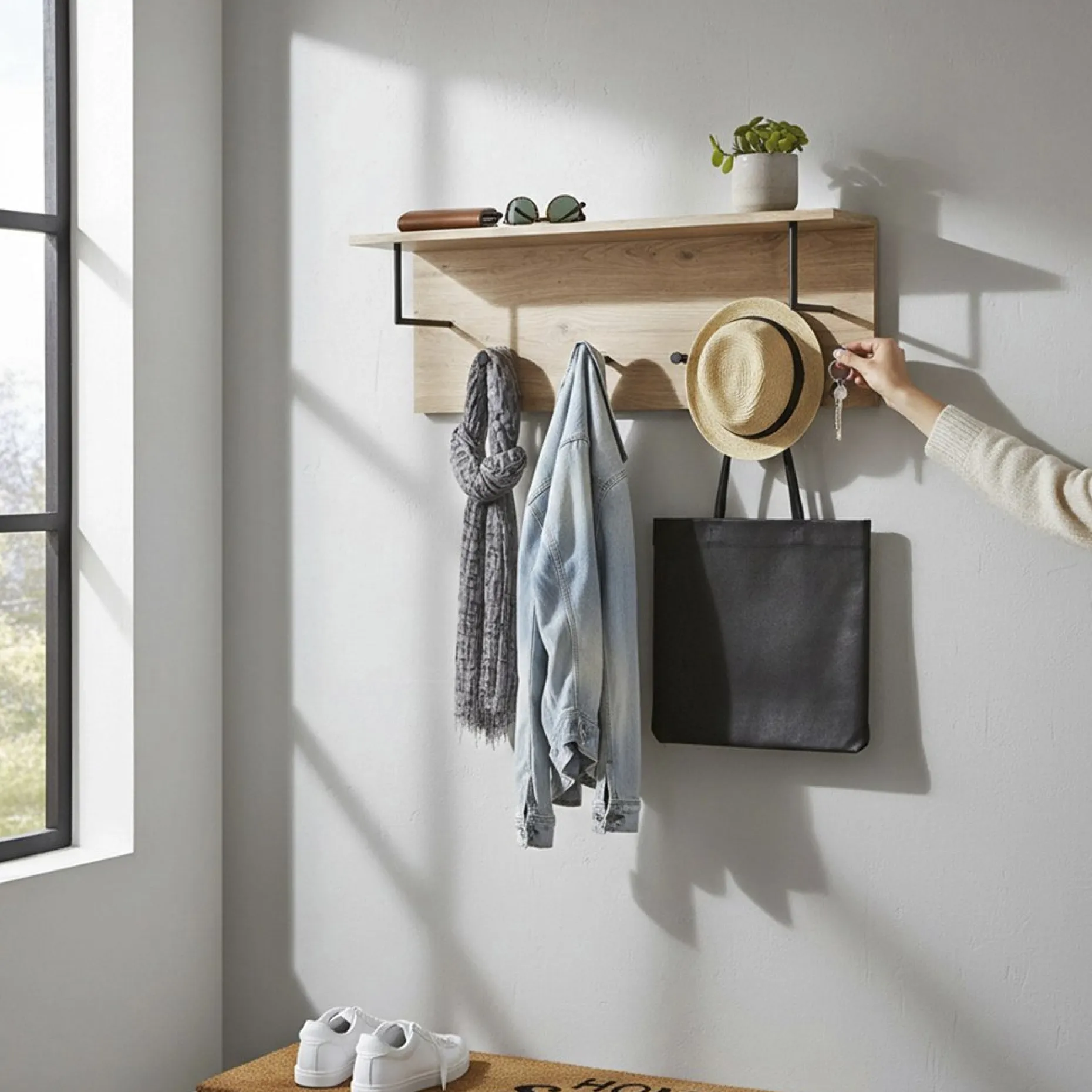 Wandgarderobe, 37447