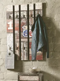 Wandgarderobe, 32850